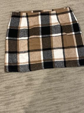 Checker print skirt